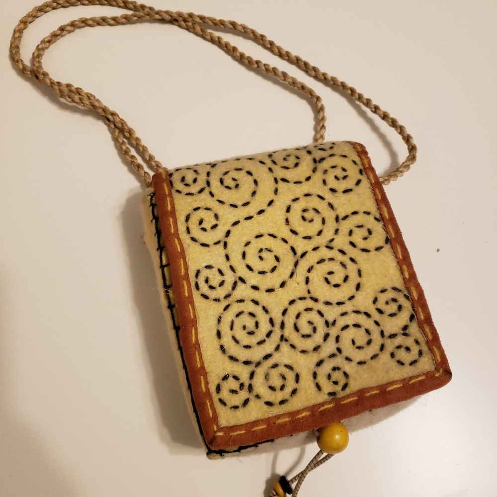 100% handmade wool crossbody bag